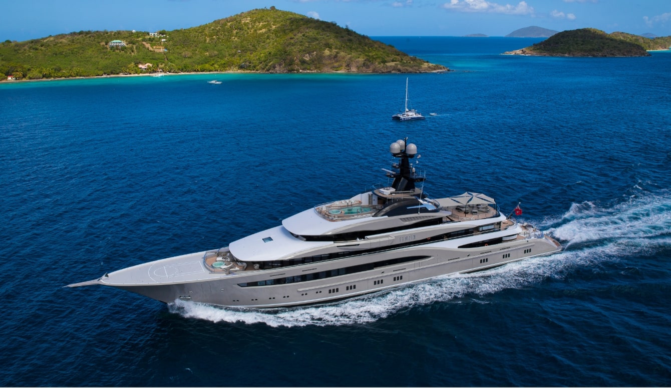 MY KISMET 95.2m (312 feet) / 建造：Lürssen shipyard / 外装デザイン：Espen Oino
